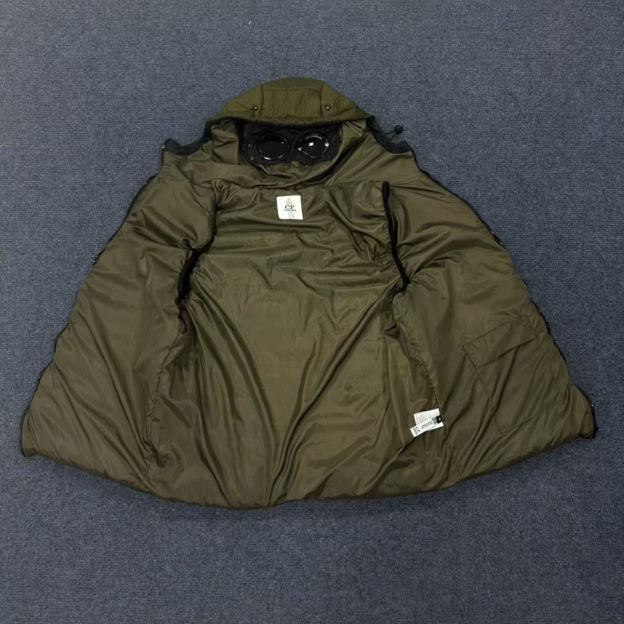 Badge Lens Loose Sleeveless Hooded Warm Cotton Coat Jacket Vest